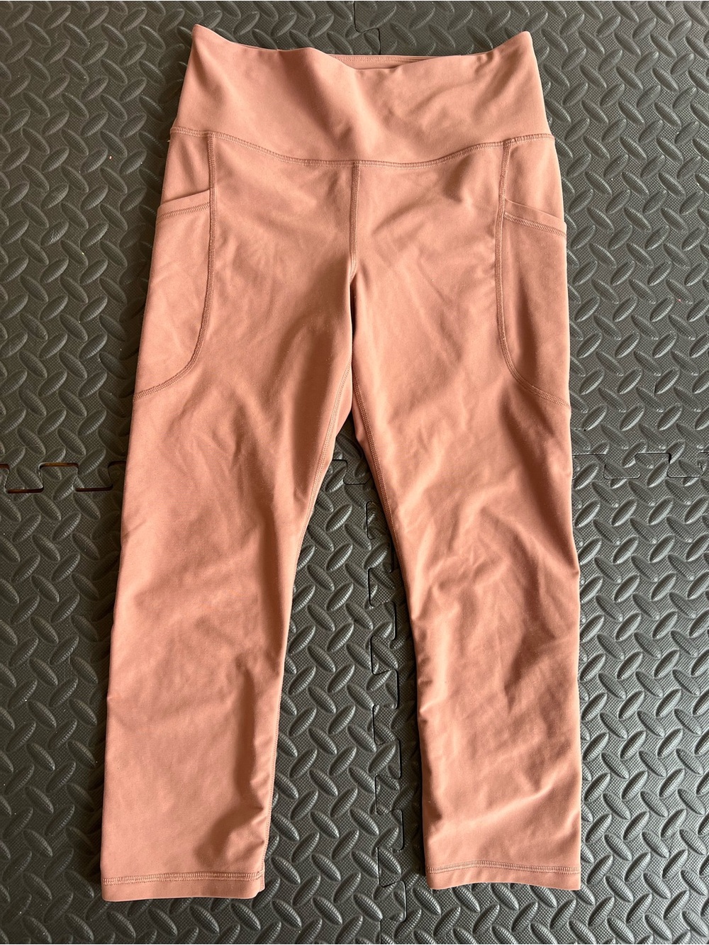 Old Navy Active Powersoft High Rise Crop Pocket Leggings Warm Taupe Brown Sz M